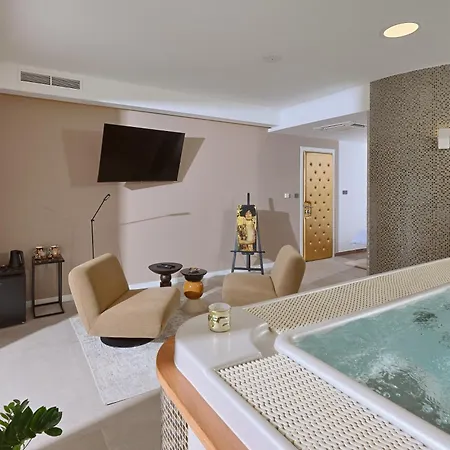 Beletage Rituals Premium With Private Jacuzzi And Pool -free Parking Adults Only Appartement
