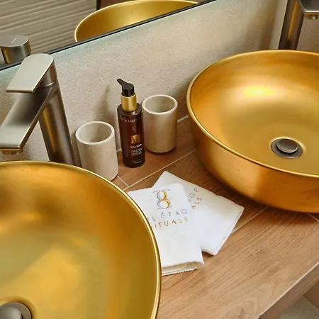 Beletage Rituals Premium With Private Jacuzzi And Pool -free Parking Adults Only Split