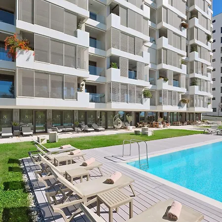 Apartamento Beletage Rituals Premium With Private Jacuzzi And Pool -free Parking Adults Only