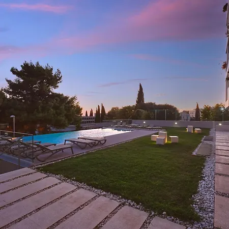 Beletage Rituals Premium With Private Jacuzzi And Pool -free Parking Adults Only * Split