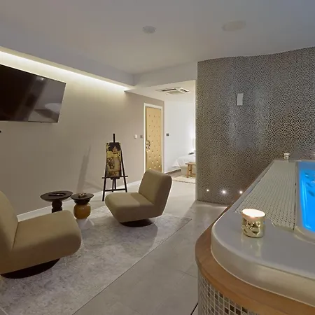 Beletage Rituals Premium With Private Jacuzzi And Pool -free Parking Adults Only Split